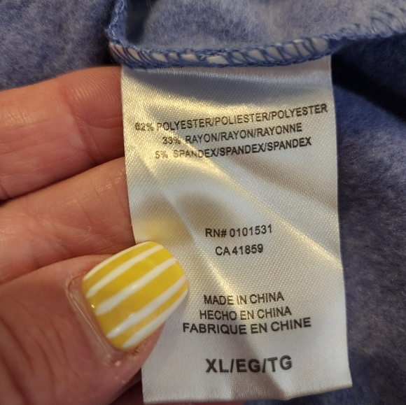 Doe Women's Graphic Print Hooded Sweatshirt - Picture 12 of 12